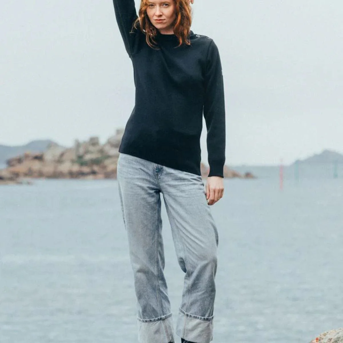 Pull marin femme 100 % laine bleu marine – Image 2